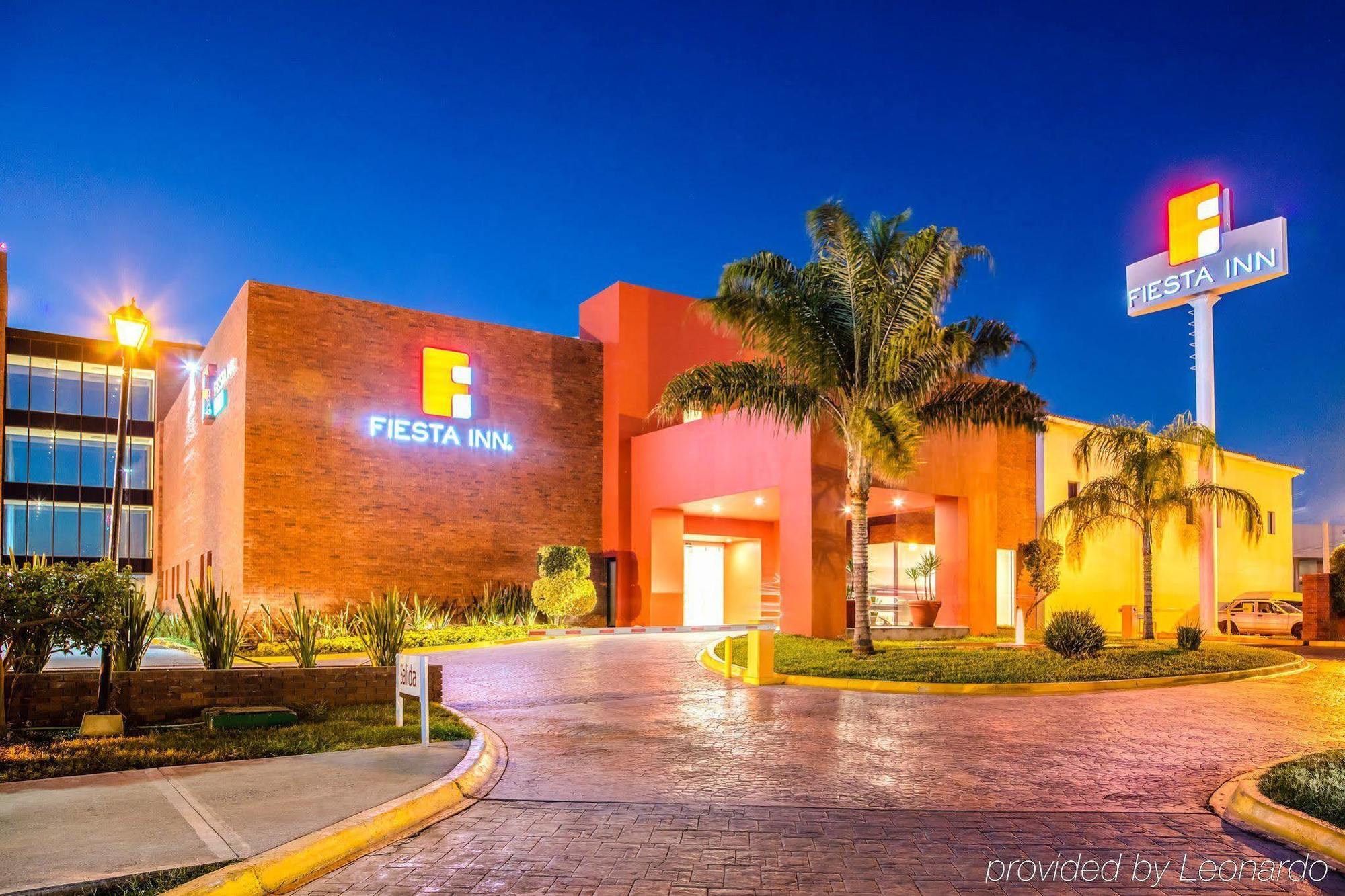 Fiesta Inn Monterrey La Fe San Nicolas de los Garza Exterior photo