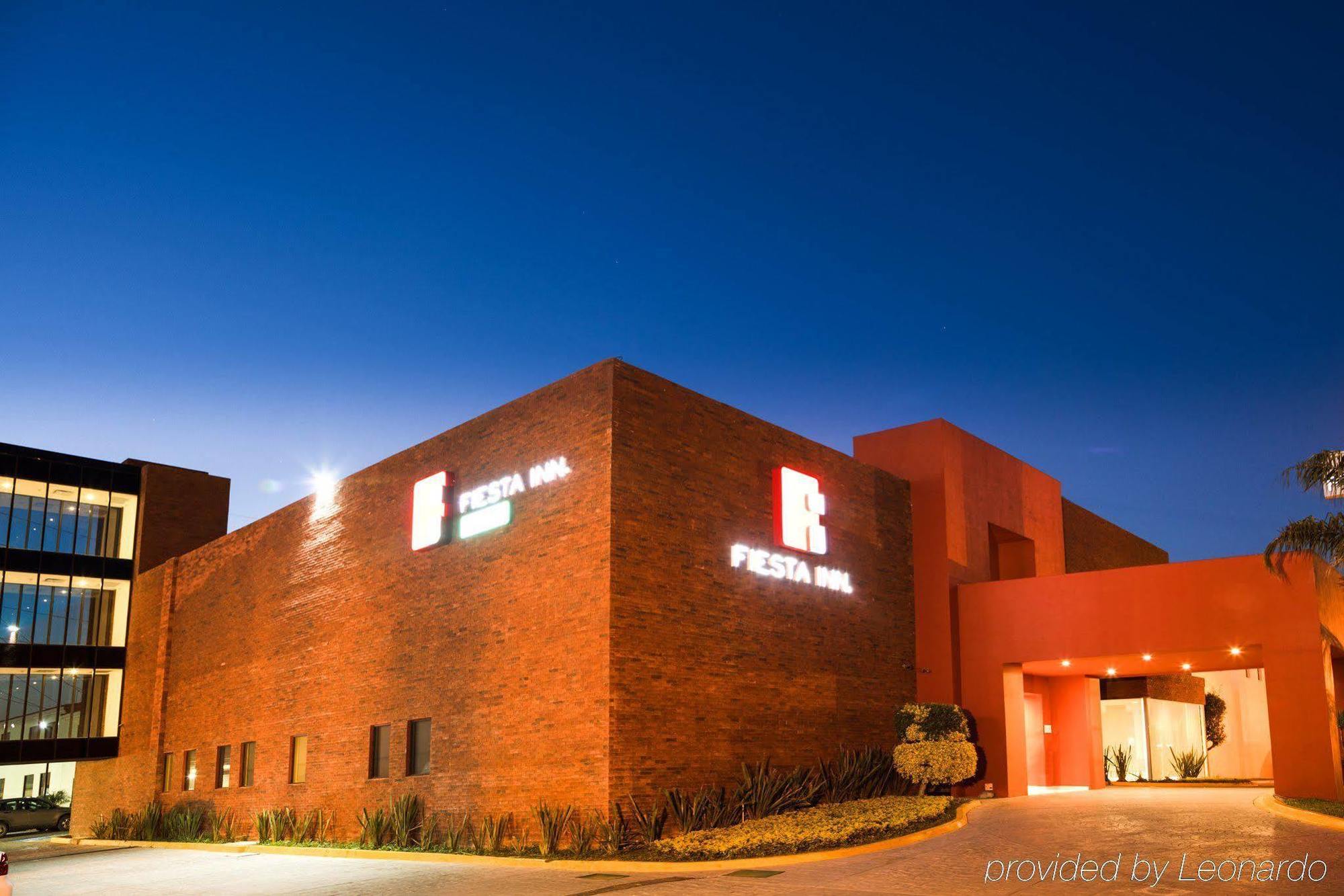 Fiesta Inn Monterrey La Fe San Nicolas de los Garza Exterior photo