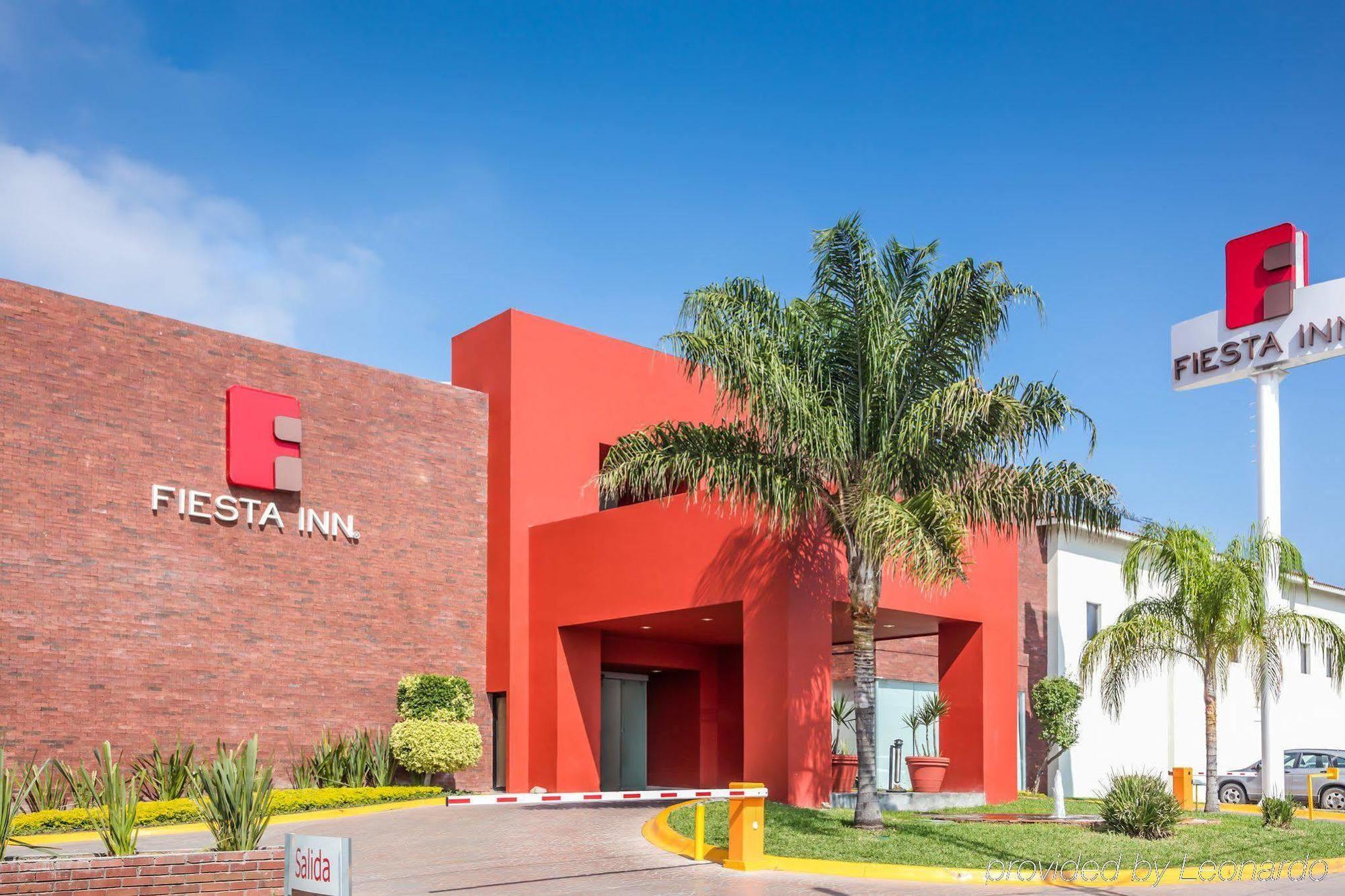 Fiesta Inn Monterrey La Fe San Nicolas de los Garza Exterior photo